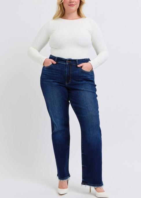 MR Straight Leg Jeans