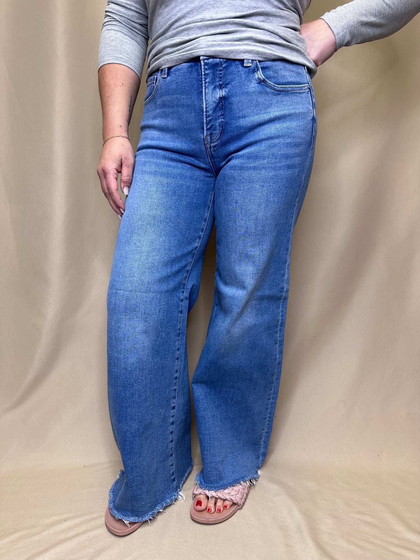 TC Mid Rise Wide Jeans