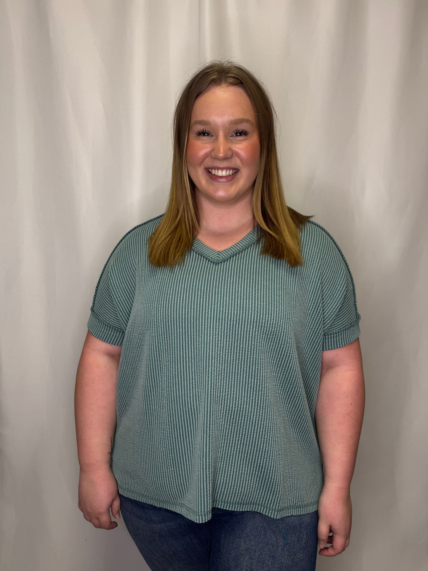Ribbed High Low V Neck Top