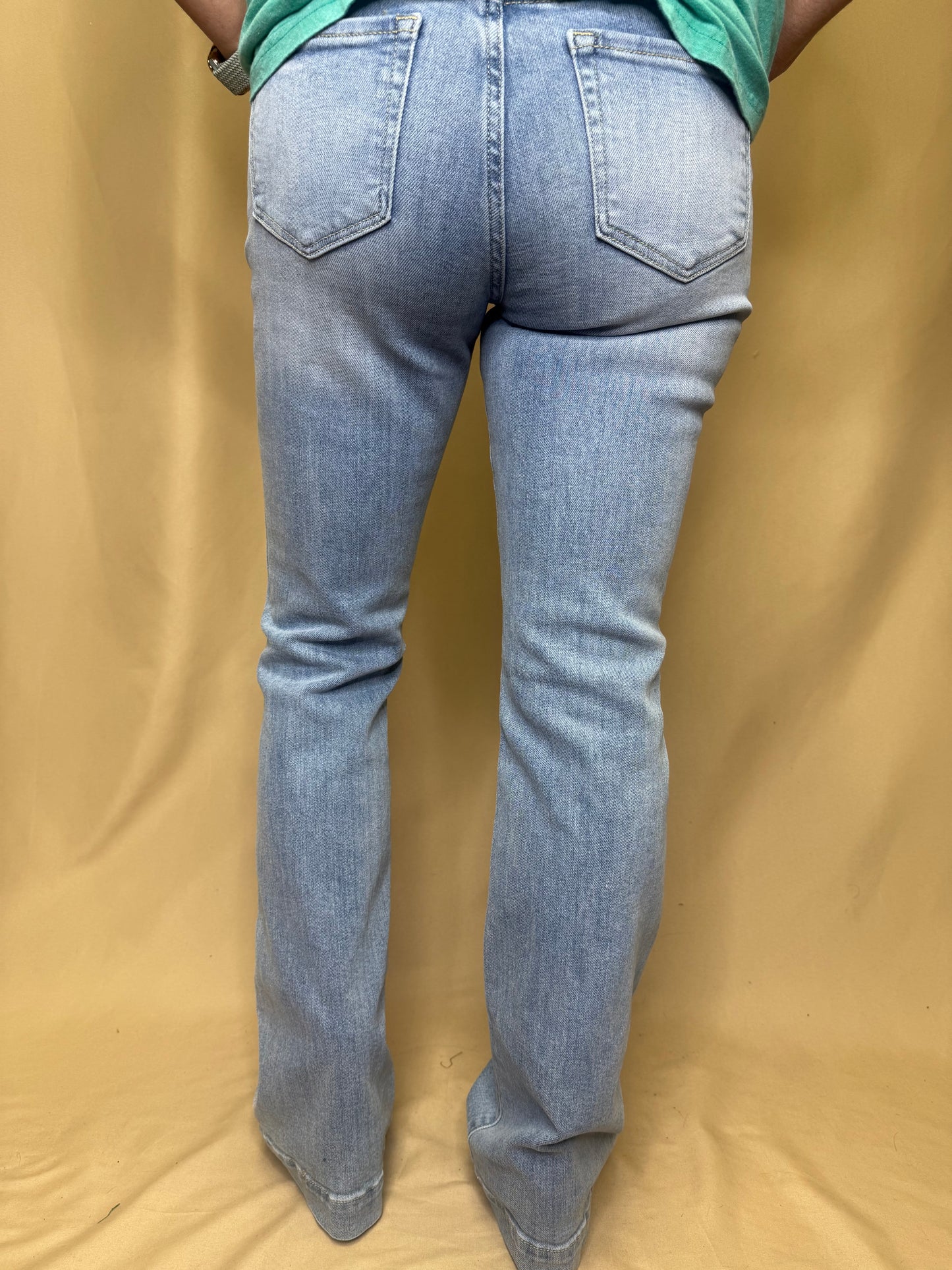 MR Bootcut Jeans