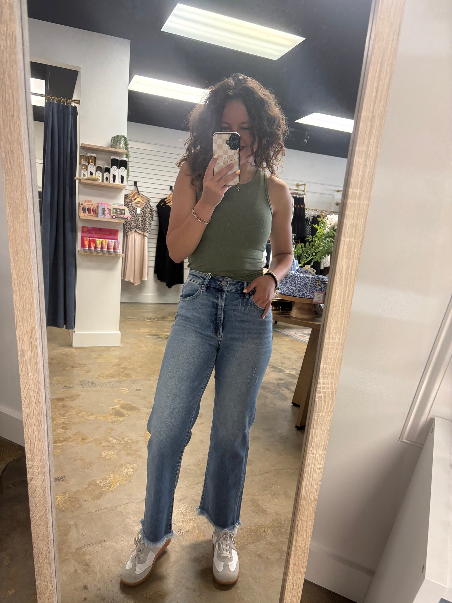 Wide Raw Hem Cropped Denim Pants