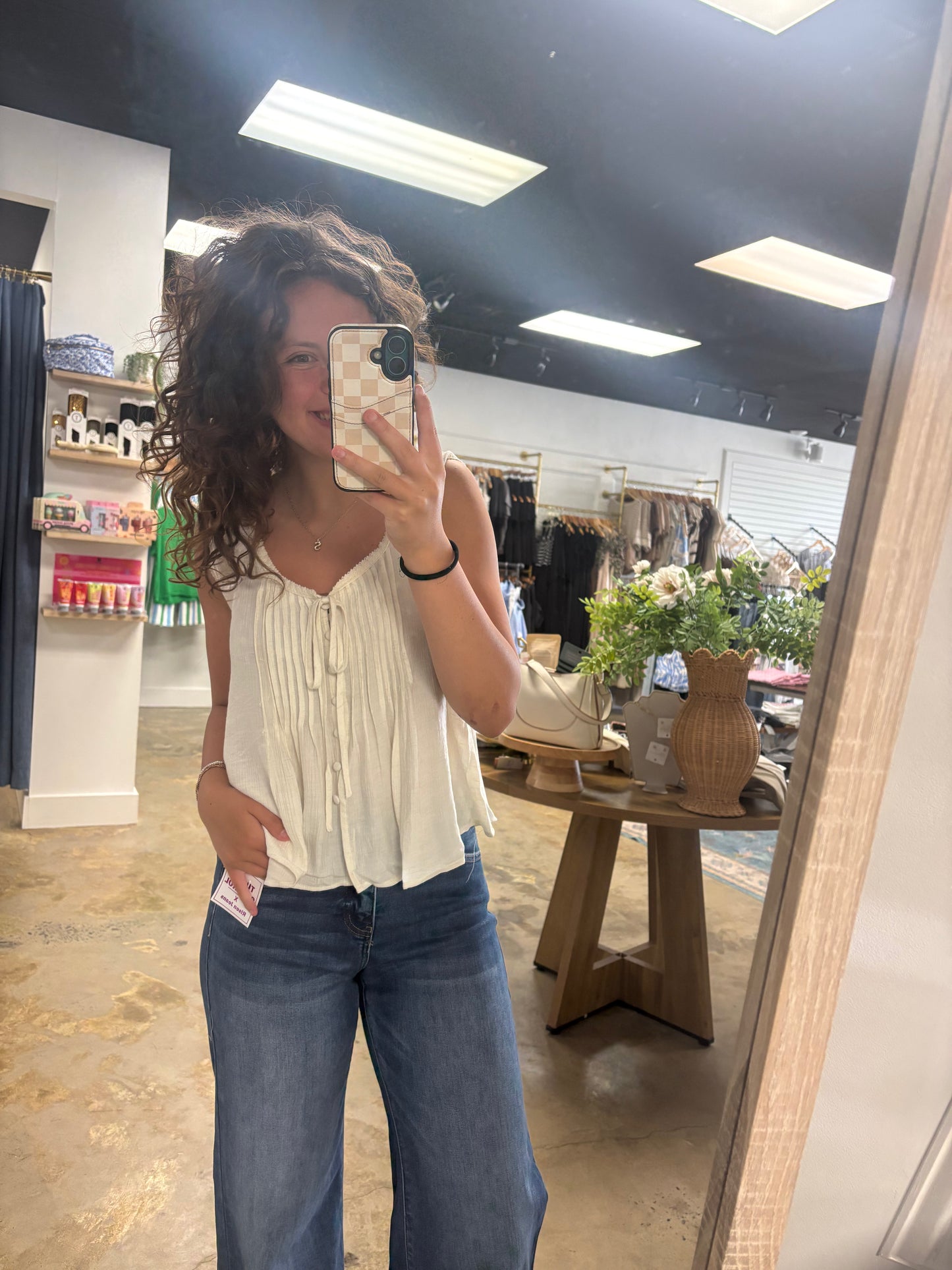 Lace Trim Sleeveless Top