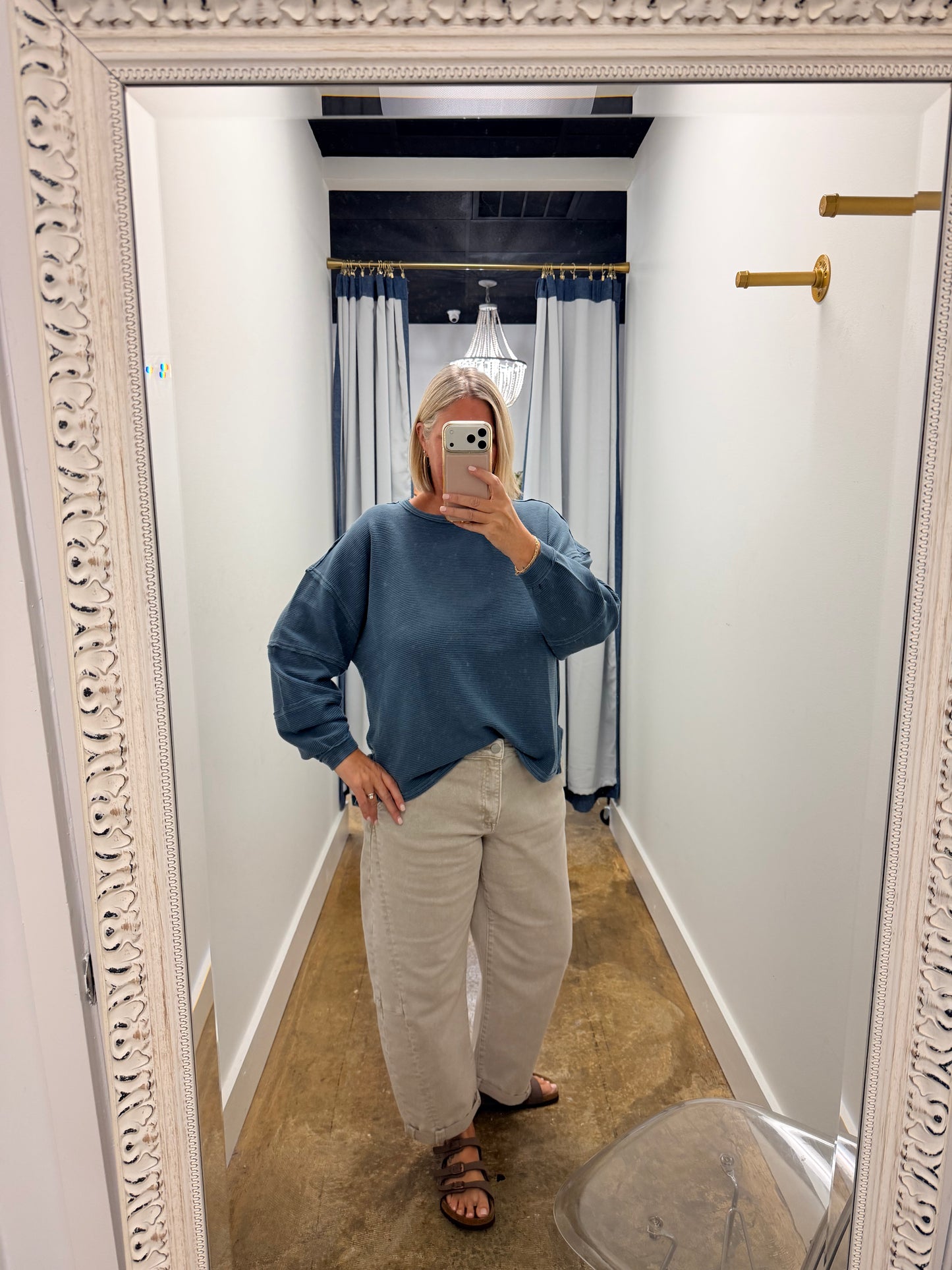 Exposed Seam Detail Top
