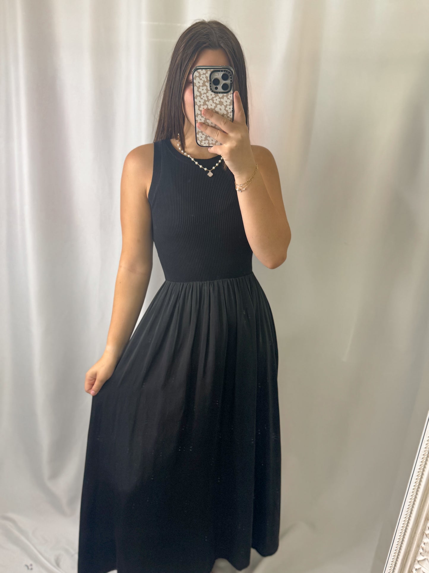 Knit Mixed Sleeveless Midi Dress