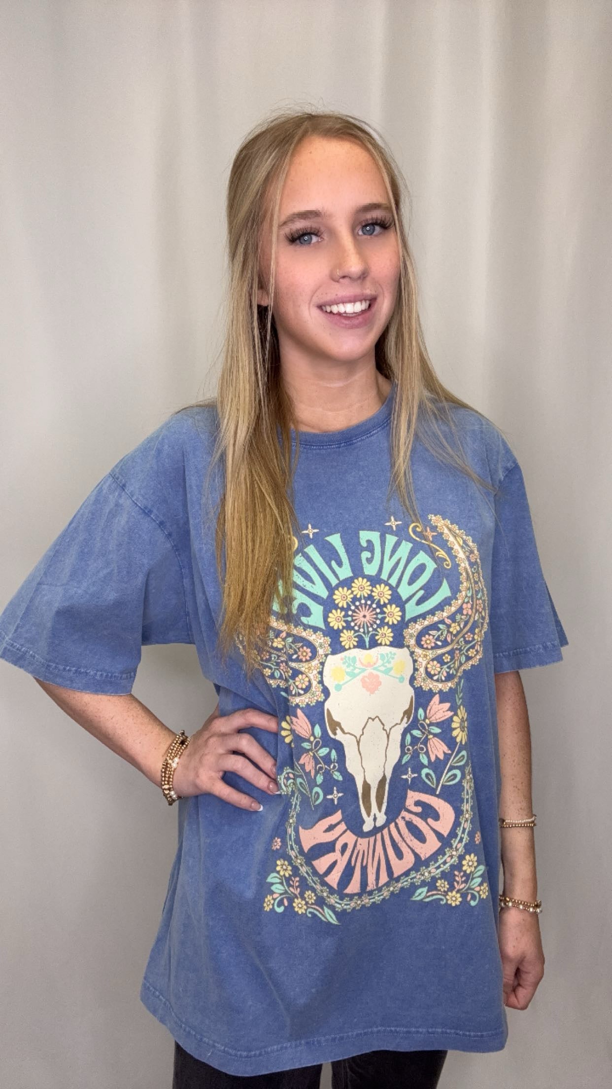 Long Live Country Graphic Tee