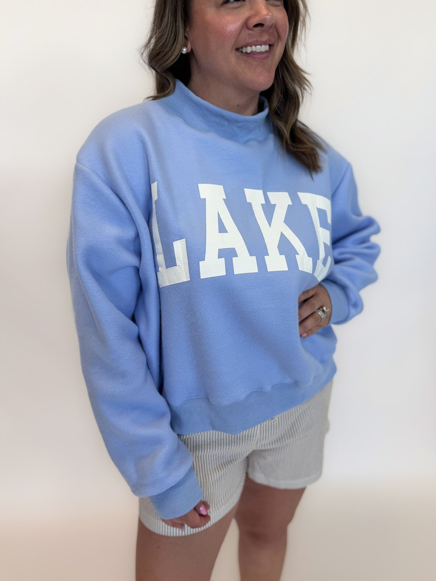 BEACH/LAKE Mock Neck
