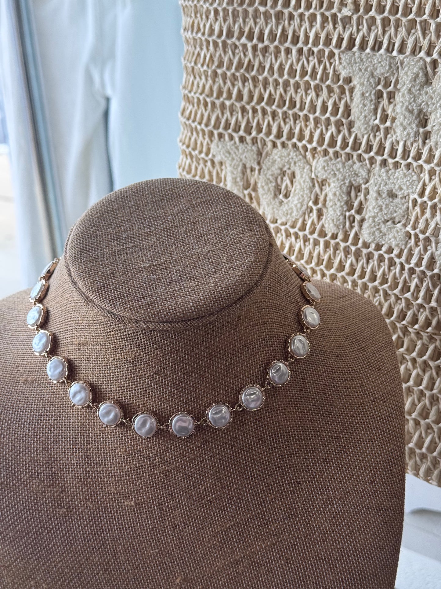 Pearl Glow Choker