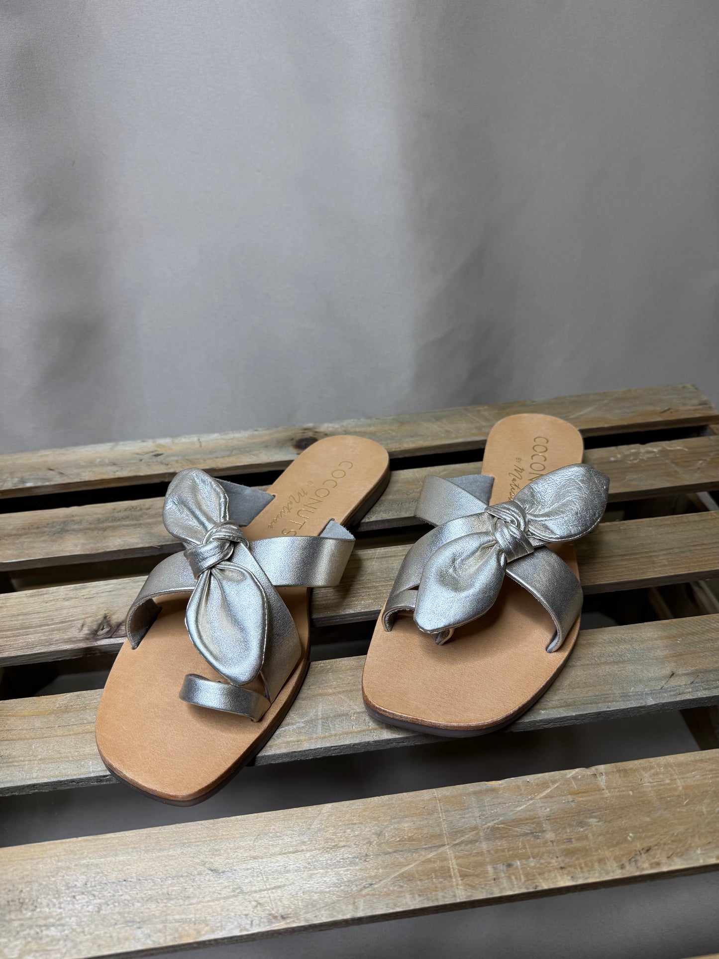 Vaughn Sandal