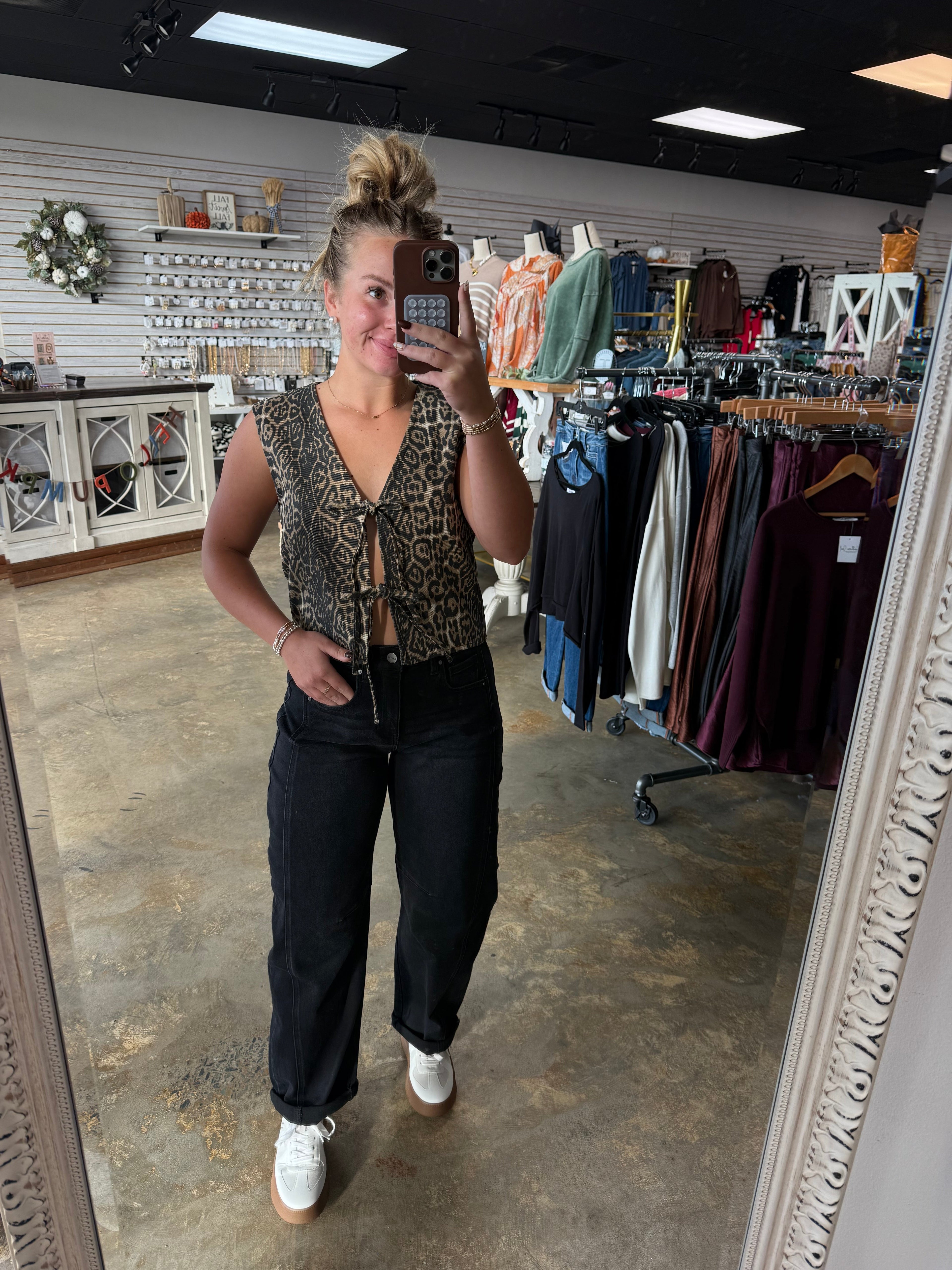 Kimonos, Ponchos & Vest