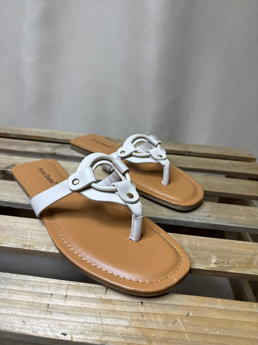 Hallie Sandal
