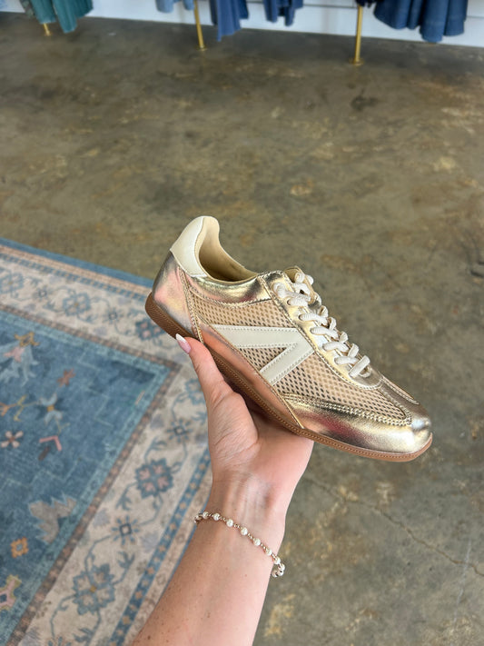 Summer Sneaker