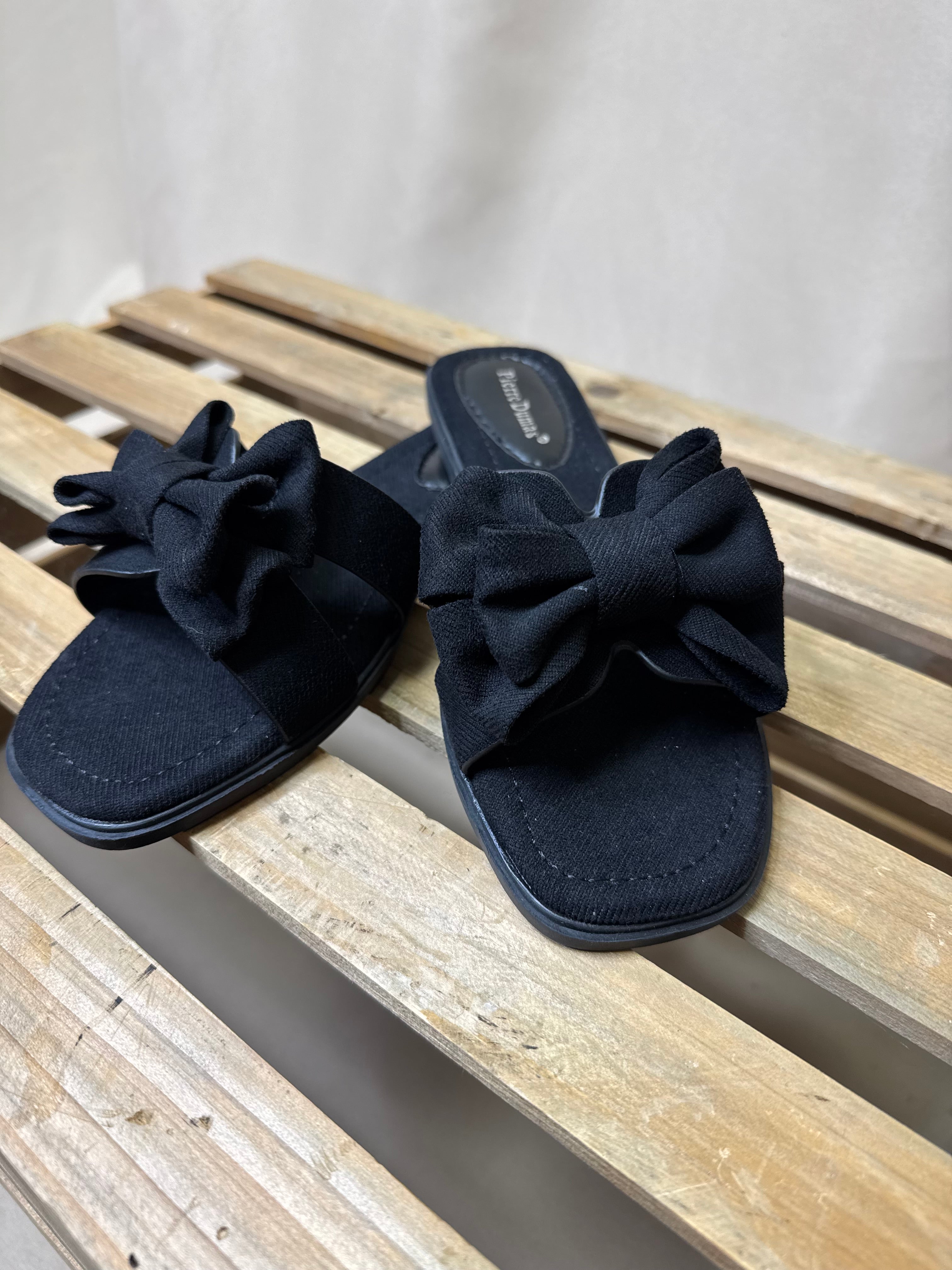Empress Sandal