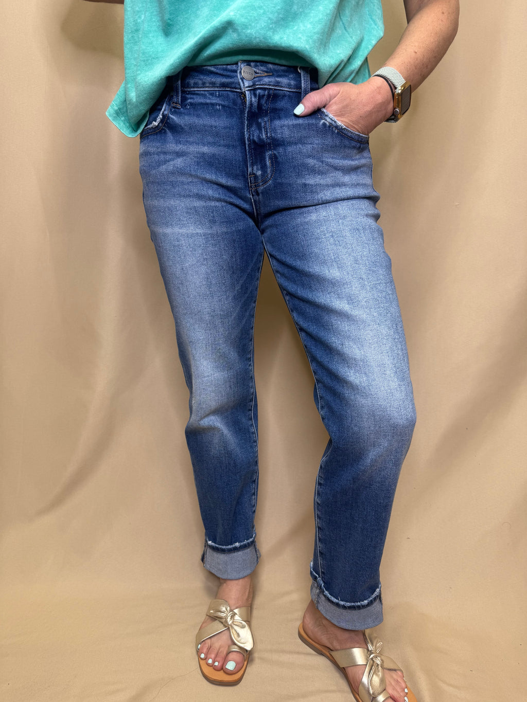 MR Ankle Tapered Jeans