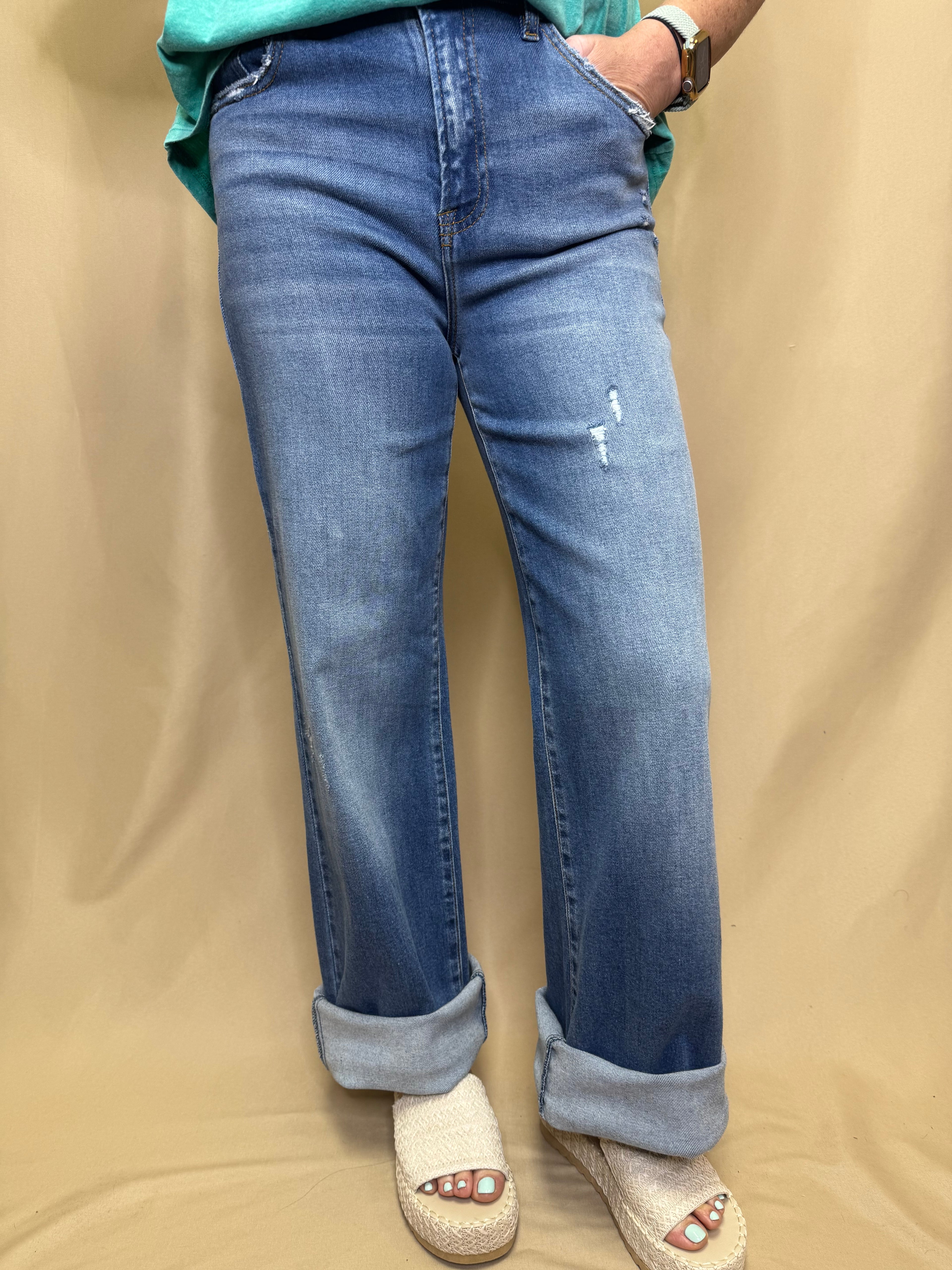 HR Wide Leg Jeans