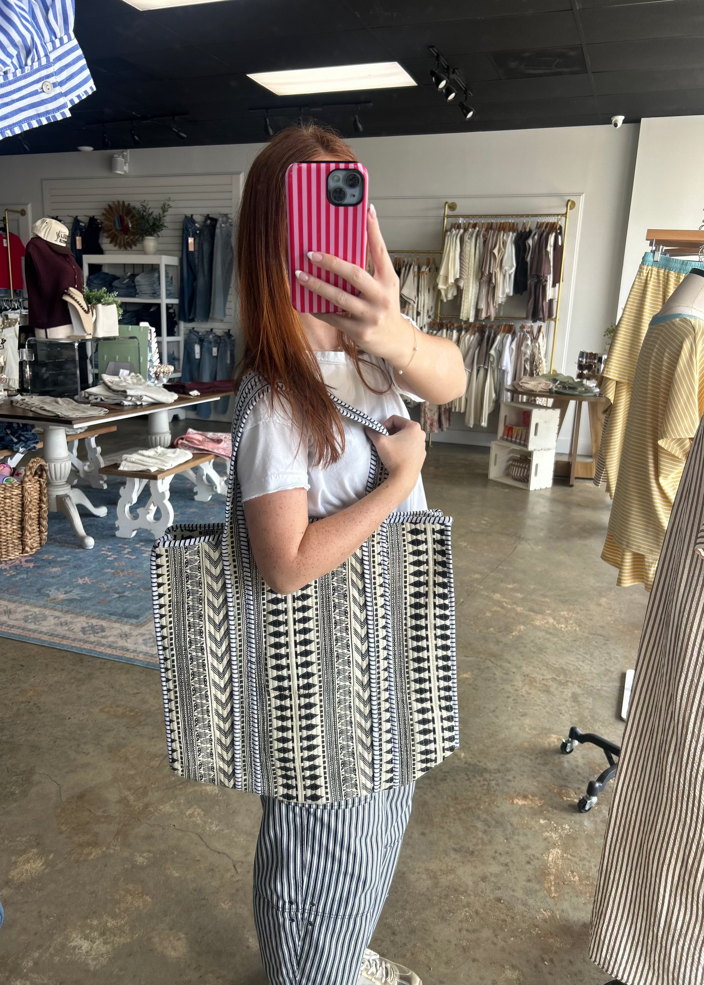 Roomy Fit Tote Bag