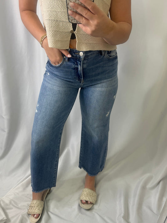 HR Crop Wide Jeans