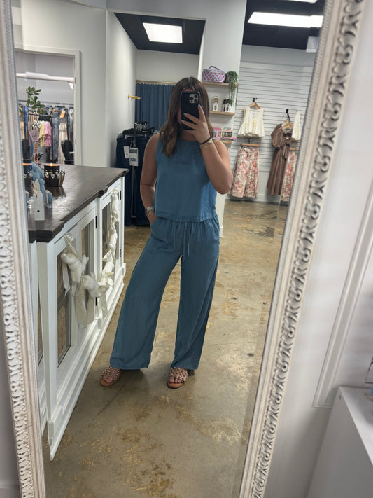 Back Button Sleeveless Chambray Set