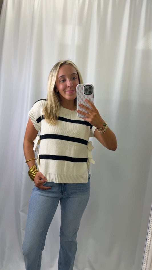 Cute Little Bow Sweater