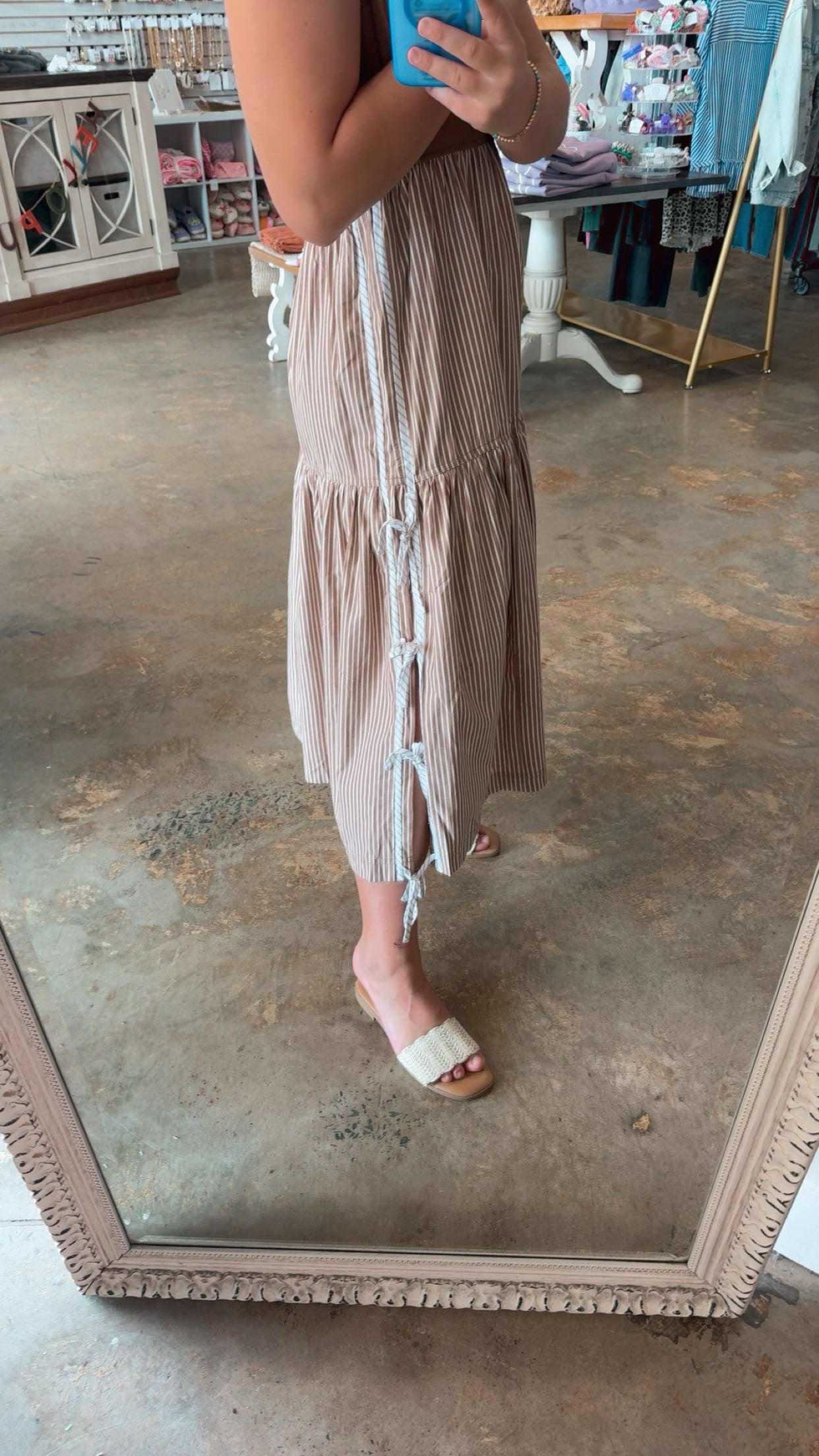 Side Bow Midi Dress