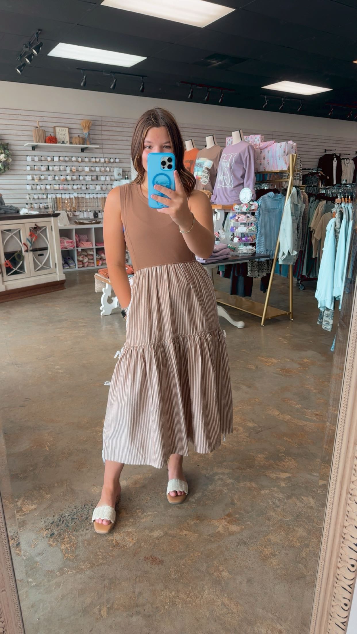 Side Bow Midi Dress