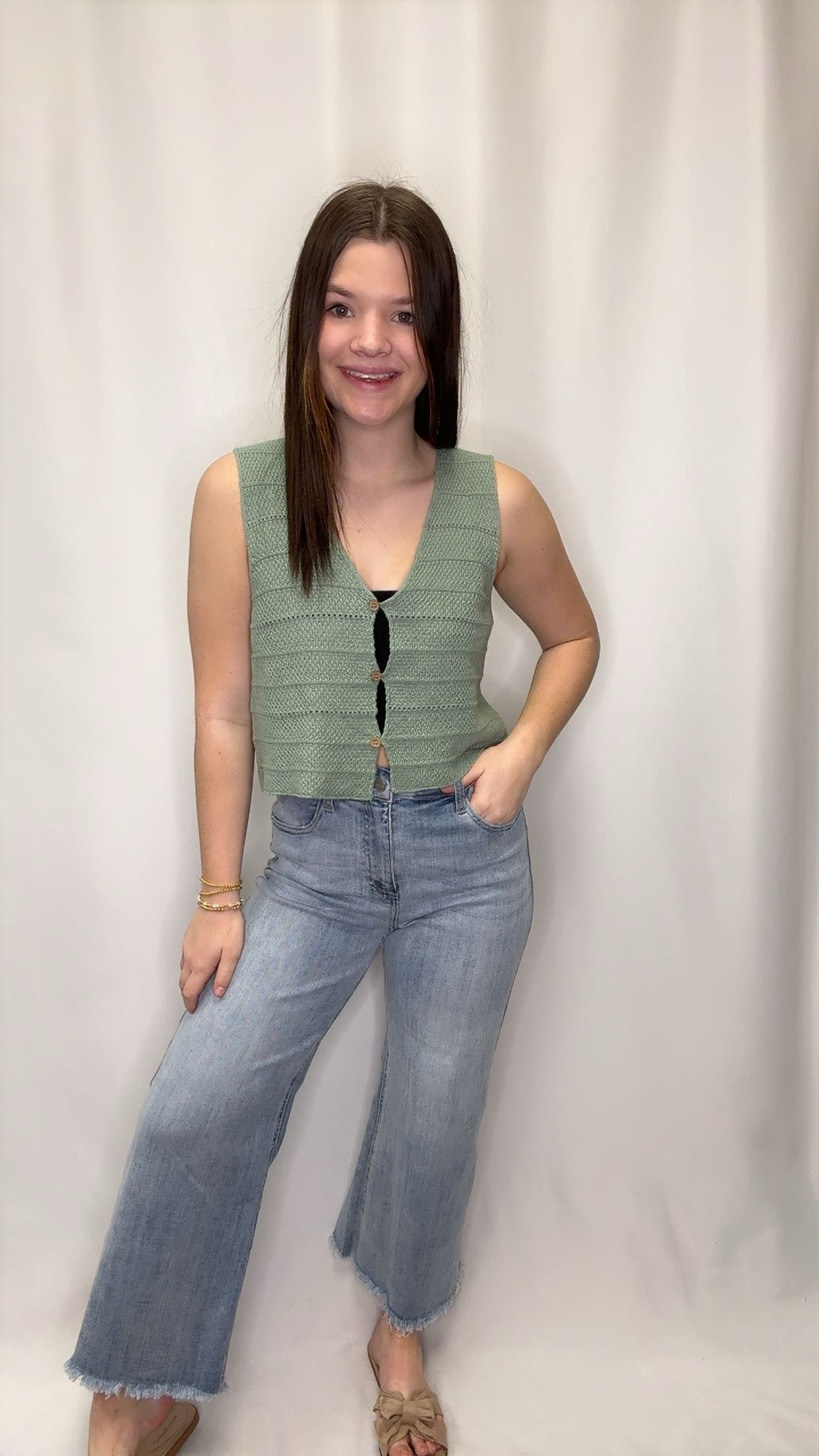 Neck Sleeveless Sweater Vest