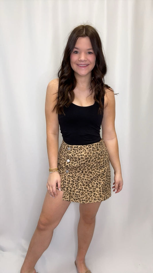HR Button Down Skort