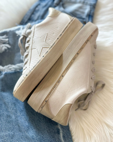 Reba Sneakers